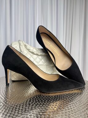Stuart Weitzman Black Suede Pointed-Toe Pump Women’s Size 5.5